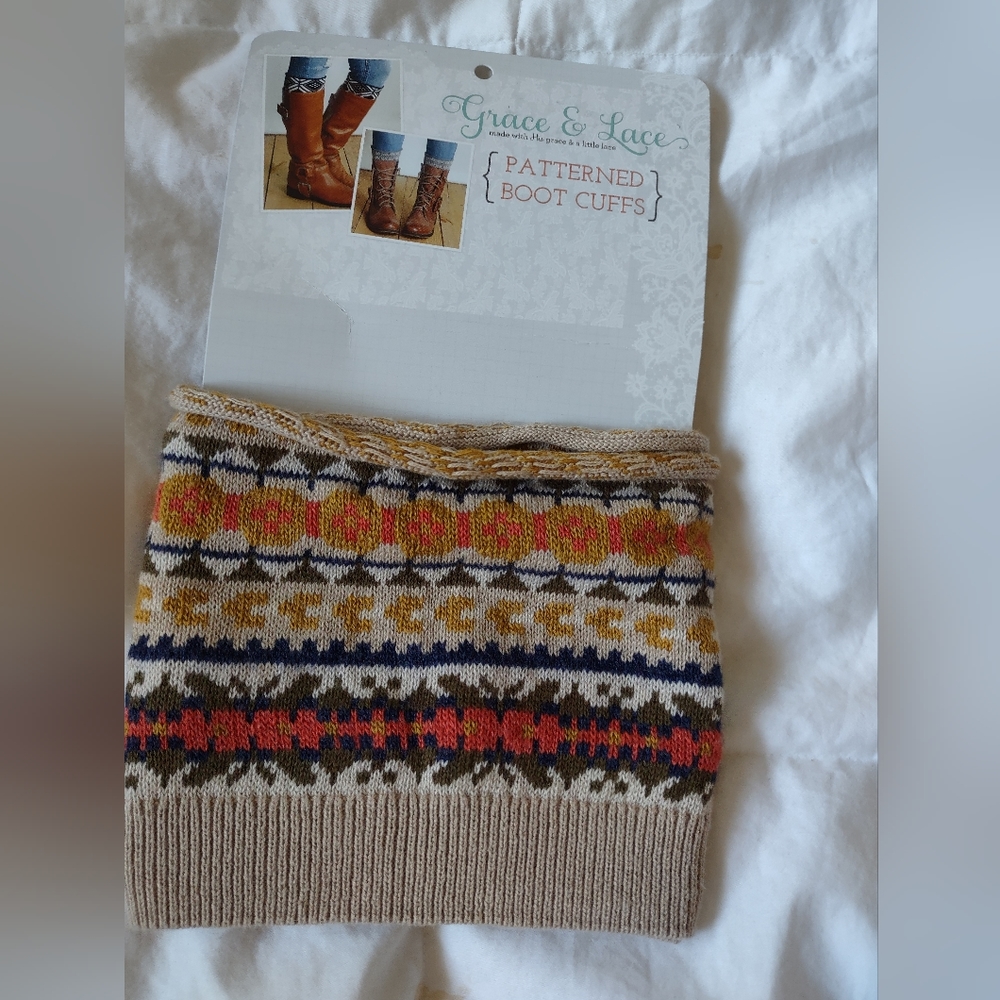 NWT Grace & Lace Patterned Boot Cuffs